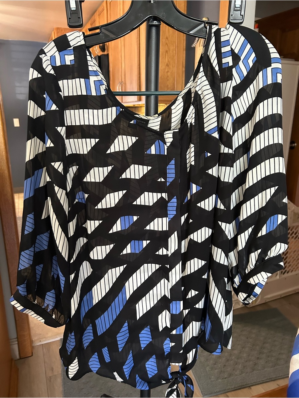 Worthington Black, White & Blue Geometric Tie-Hem Blouse